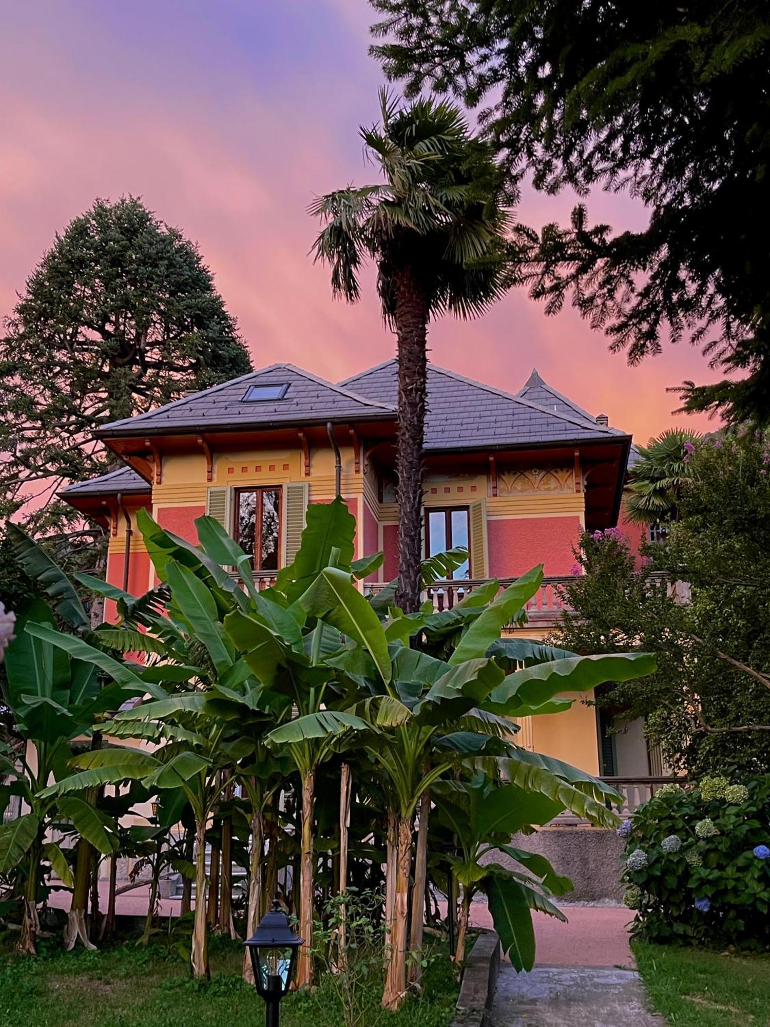 Villa Del Castanar Maccagno Eksteriør billede